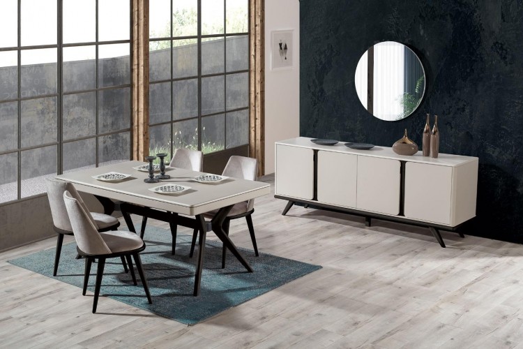 PRADA Siyah Yemek Odası